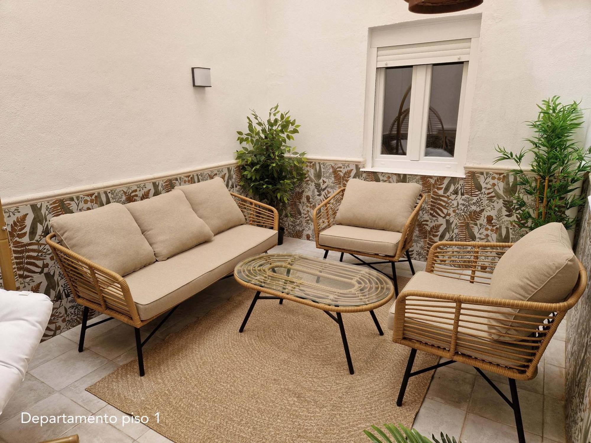 Virgen De Gracia Apartments Malaga Phòng bức ảnh