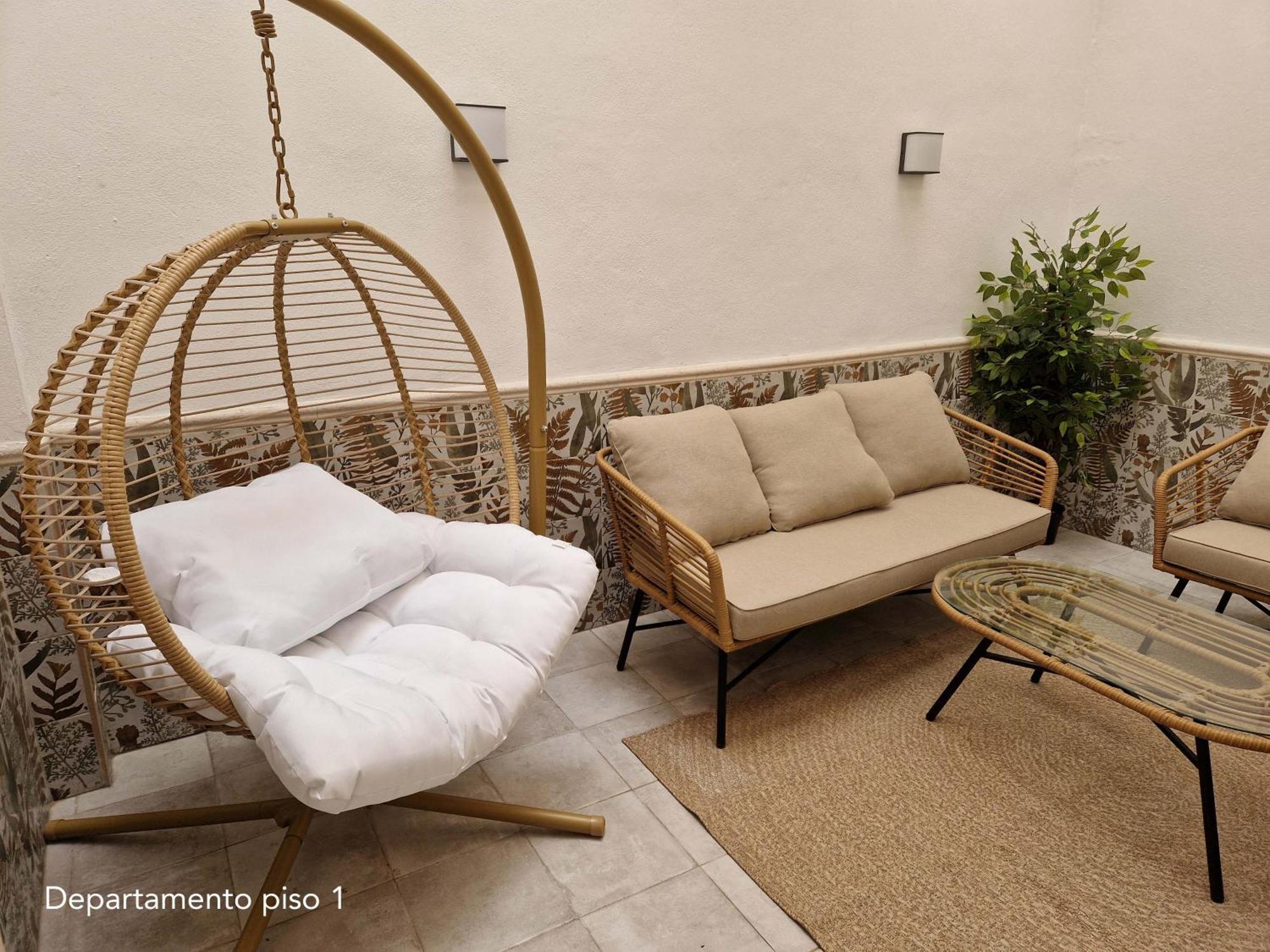 Virgen De Gracia Apartments Malaga Ngoại thất bức ảnh