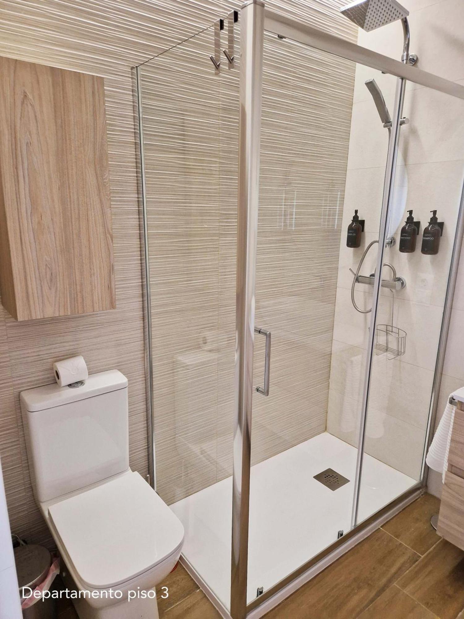 Virgen De Gracia Apartments Malaga Phòng bức ảnh