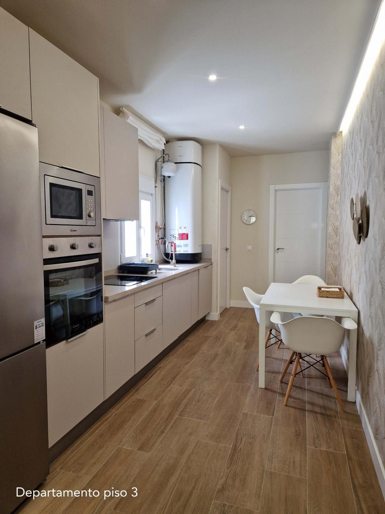 Virgen De Gracia Apartments Malaga Ngoại thất bức ảnh